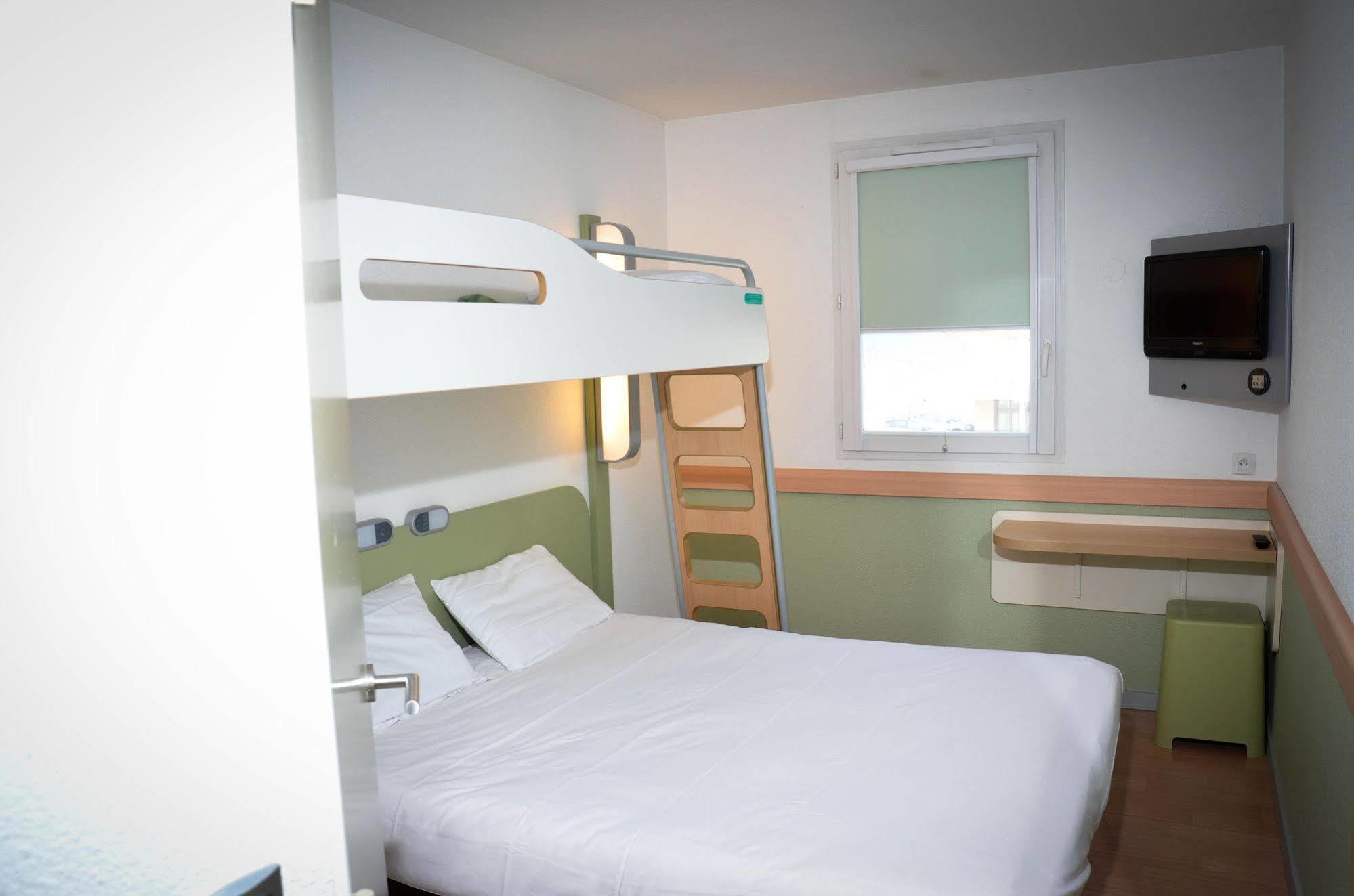 B&B Hotel Aix-En-Provence Meyreuil Sainte-Victoire Ngoại thất bức ảnh